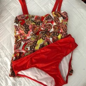 Alex Marie Paisley tankini